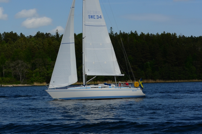 Arcona 355 från 2000 omsattes 2015 för 910 000 mot 1 050 000 tidigare. ny7