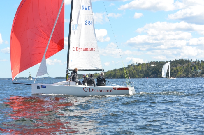 8J 70