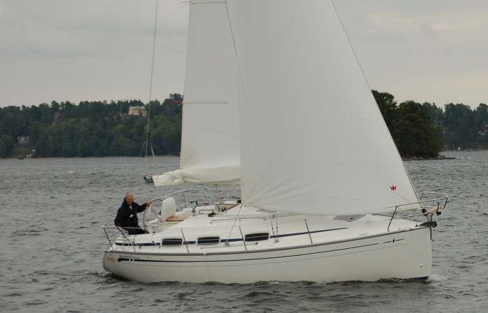 Familjära Bavaria 30 mäter 1,08 – 1,11 enligt SRS och har GPH 688 – 742 i ORC Club. Bavaria30Cruiser