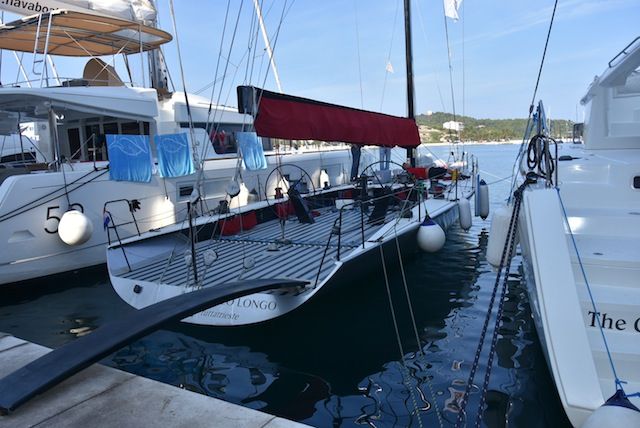 Störst och snabbast i Viska Regatta var denna låga och breda 53-fotare ritad av Ceccarelli.