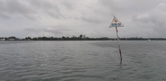 Trafikskylt i Kavieng lugnt