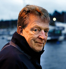 Hans Mellström satsar på scouterna.